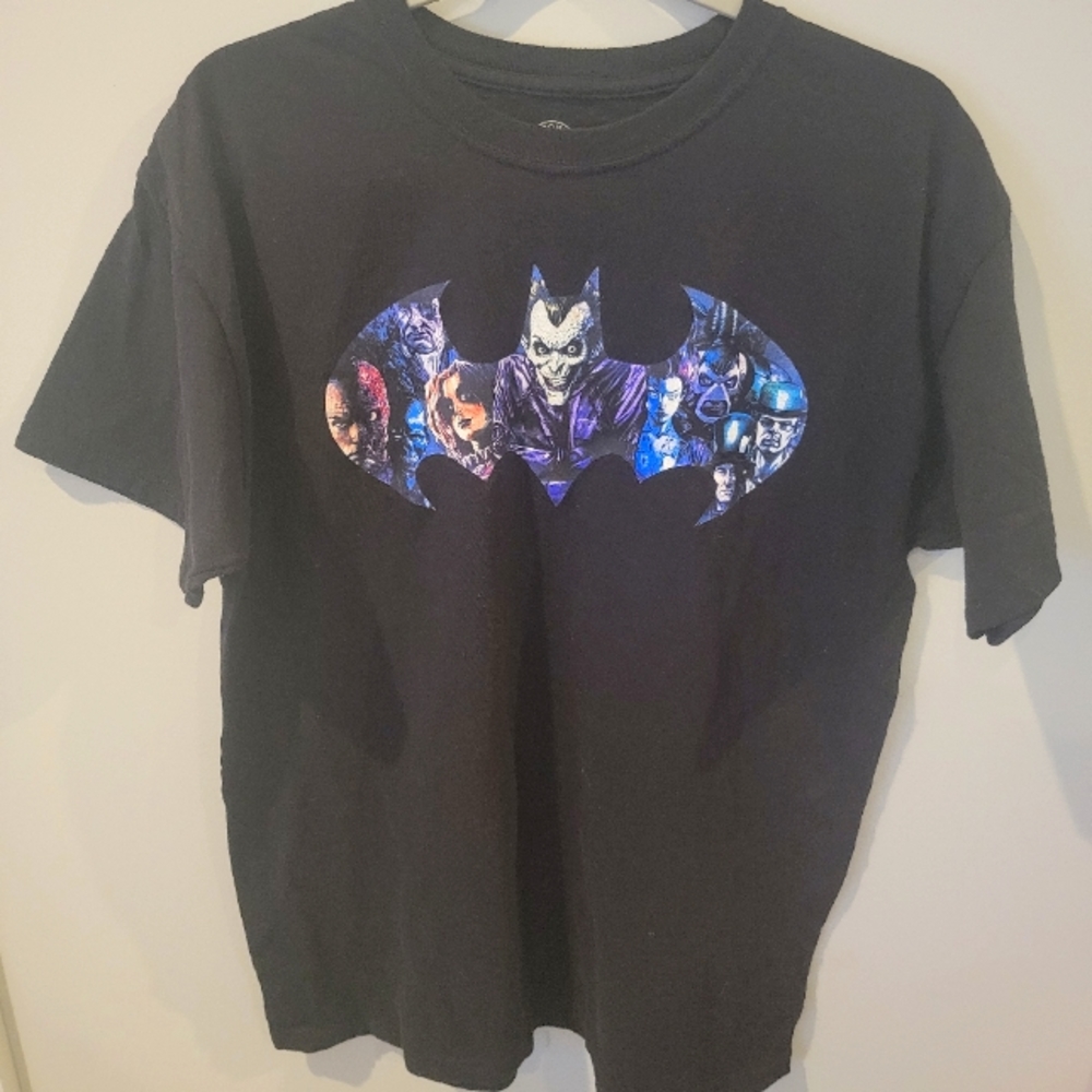 L DC Comic Batman T-shirt! Unisex!